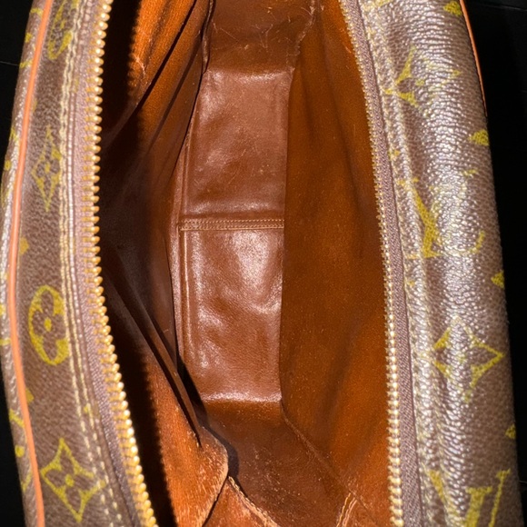 1960s Louis Vuitton Bag - Picture 9 of 10